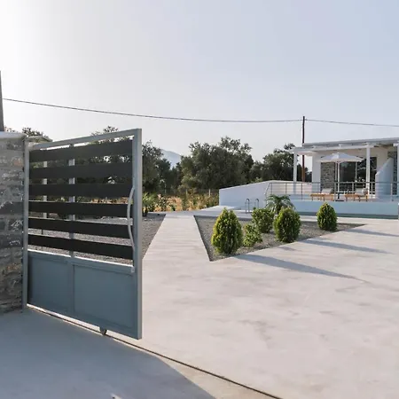 Daire Anastasia's Luxury Homes