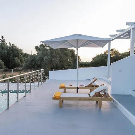 Daire Anastasia's Luxury Homes