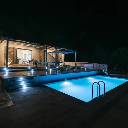 Anastasia's Luxury Homes * Kokkinos Pyrgos